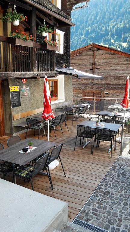 Hotel-Restaurant Drei Tannen بلوالد المظهر الخارجي الصورة